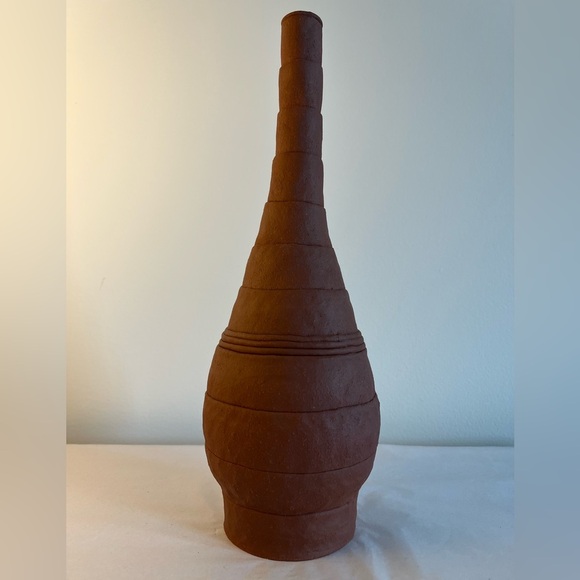 Handmade one of a kind earth tone Ceramic Vase by Israeli artist Orna Orr - Picture 2 of 16